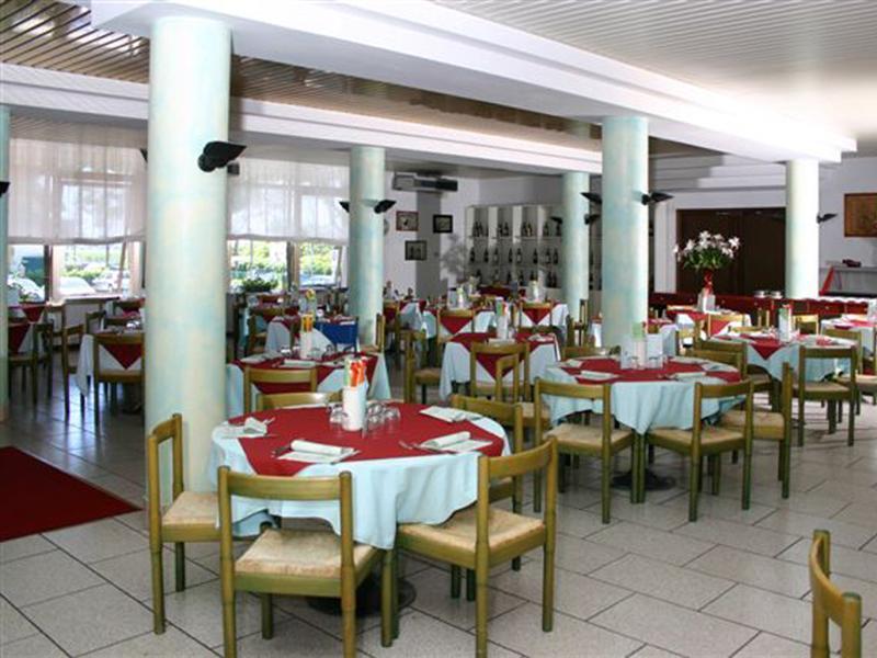 Hotel Aldebaran Lido di Jesolo Zewnętrze zdjęcie