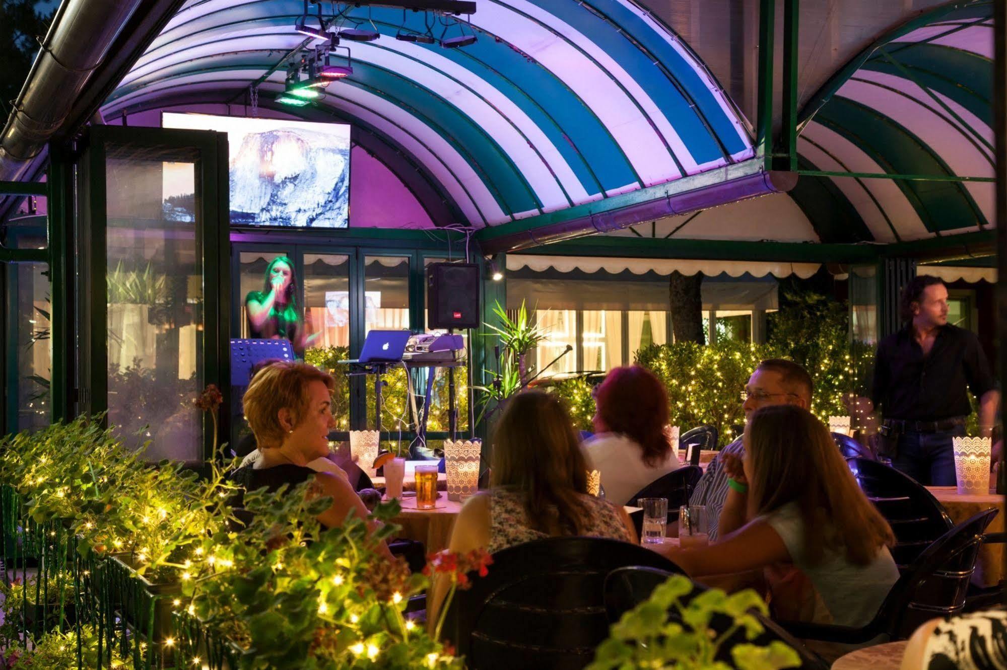 Hotel Aldebaran Lido di Jesolo Zewnętrze zdjęcie